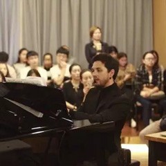 赏名家表演，听大师指导|明升ms88跨界钢琴远程教学展示暨明升ms88艺术家爱德华·昆斯大师班在蓉成功举办